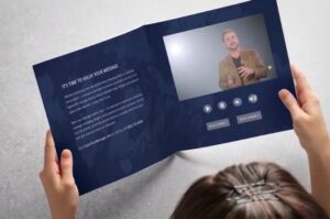 Lire la suite à propos de l’article Télécharger, gérer et sonoriser vos brochures vidéo : Tout ce que vous devez savoir